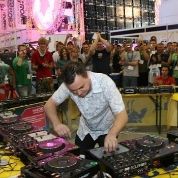 OTROS - Daft Technology Re-Edit