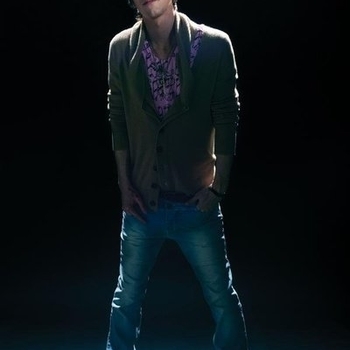 Colin Munroe - Bulletproof Monster (Feat. Nicki Minaj & La Roux)