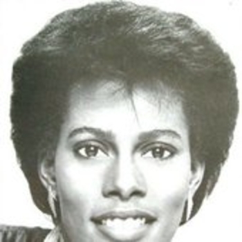 Chemise - She Can't Love You (1983)