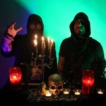 Chains - God's Gonna Cut You Down (Johnny Cash Cover)