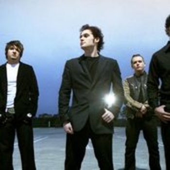 City Sleeps - Catch Me (ОСТ из фильма "Обитель зла 3: Вымирание / Resident Evil: Extinction")