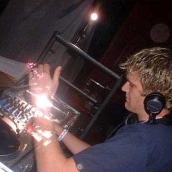 Christian Alvarez - Living Joy (Original Mix)