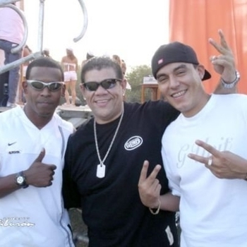 Comando Tiburon - Que Mona