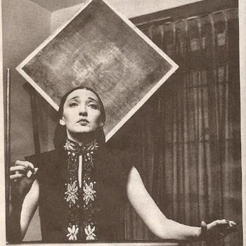 Clara Rockmore and Nadia reisenberg - 18 Morceaux, Op. 72: No. 2, Berceuse (Arr. for Theremin And Piano)