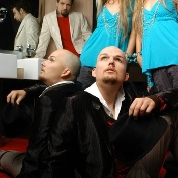 Артист Cartonnage