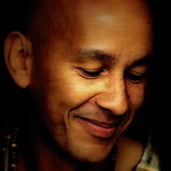 Camelle Hinds - What's The Colour Of Love