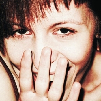 Артист Catherine Corelli