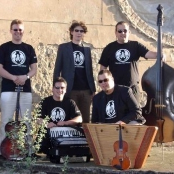 Cimbaliband - Aki szeret