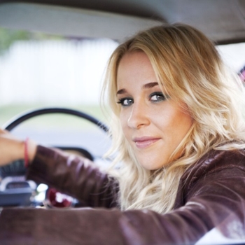 Артист Catherine Britt