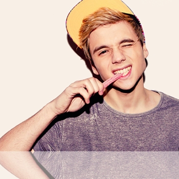 Elyar Fox - Whistle (Cover)