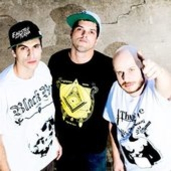 Earstrip & Torha - Shake That Ass (Original Mix) RE