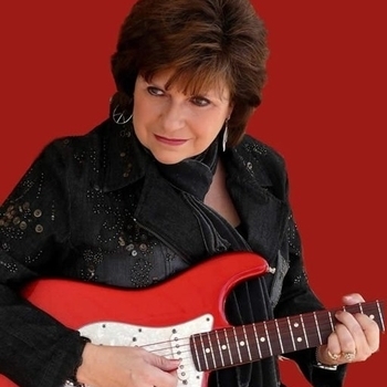 EG Kight - I Can't Turn Him Off