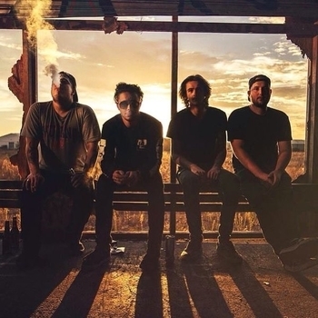 Earth Caller - Pipe Dreams (Post-Hardcore.COM)