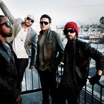 Electrolightz - On the floor