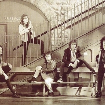 Артист Excalibur