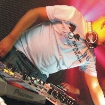 Edson Pride, Fabricio Lampa - Guittar Sample (Fabricio Lampa Remix)