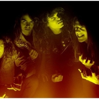 Evil Invaders - Master Of Illusion