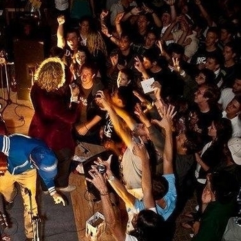 Eyes Lips Eyes - Hollywood