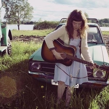 Emilie Lund - Rewind