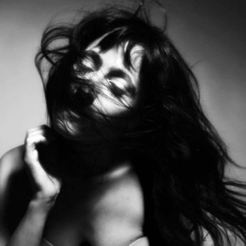 Elizabeth & The Catapult - Race You