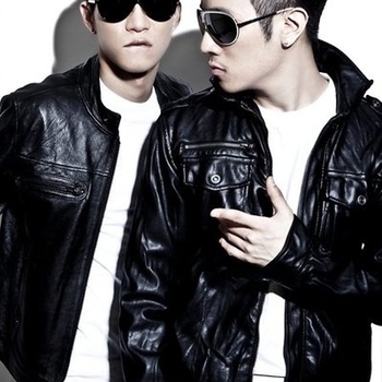 일렉트로보이즈 - 한참을 울었어