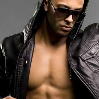 Elijah King Ft. Honorebel - Africa To Ibiza