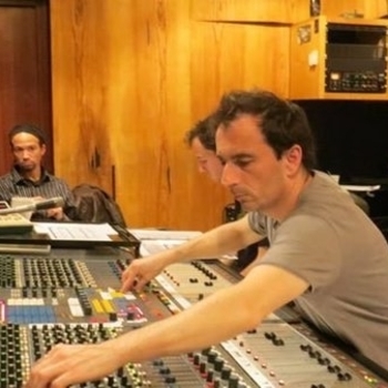 Артист FlyByNo