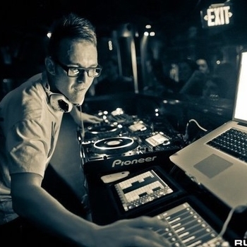 Funkagenda - Shinjuku (Millions Like Us Remix)