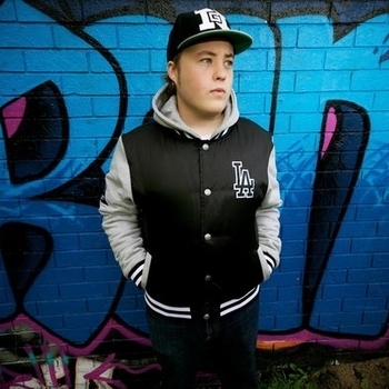 Tom Piper & DJ@War - Jetlaggin (Filth Collins Remix)