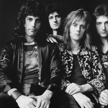 Five + Queen (Five + Queen)