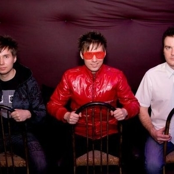 Floor Seven - 02. That Day