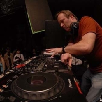 Freddy Fresh - Used to Be Bad (Песня из фильма "Смокинг / The Tuxedo")