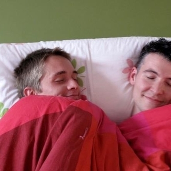 Federleicht - On The Streets (Kollektiv Turmstrasse Brokenheartz Mix)