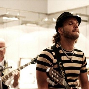 Rastapé - Colo de Menina