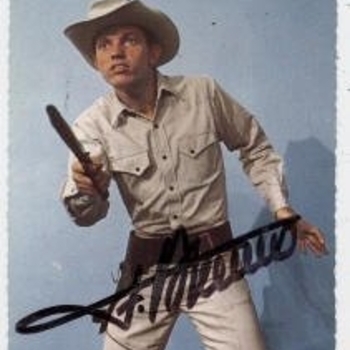 Frank Alamo - Allô Maillot 38 37