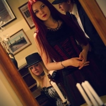 Ian Hunter - Good Man In A Bad Time