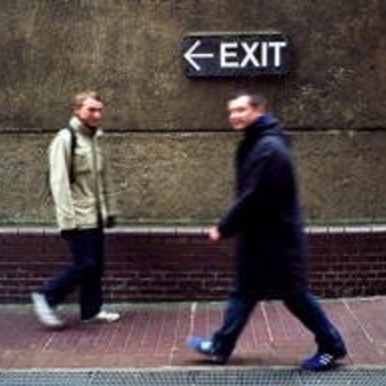 Frontera - Walking in the Rain (feat. Luca Santucci)