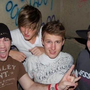 Freshman 15 - Our California Song (Remix)