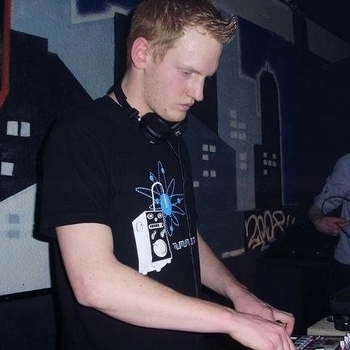 Felix Bernhardt - Saw Wars