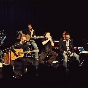 Fuchs - Isn't Someone Coming Back (The Last Days 1)