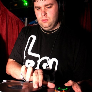 Fracus & Darwin feat. Cat Knight - Love Obsession