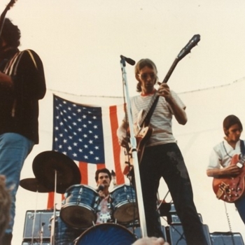 Grateful Dead - Truckin'