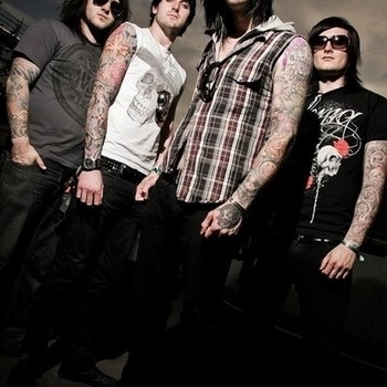 Glamour of the Kill - Feeling Alive