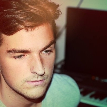 Alina Baraz and Galimatias - Make You Feel (Urban Flora 2015)