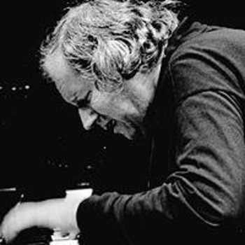 Piano Concerto No.1 in e-moll, Op.11 - Rondo - Vivace