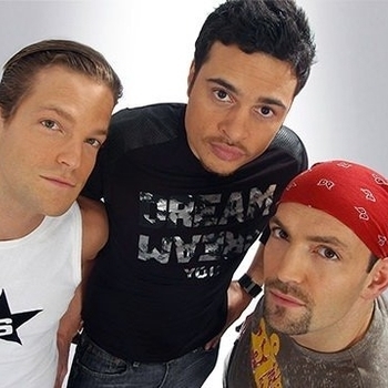 Global Deejays & Niels Van Gogh - Bring It Back