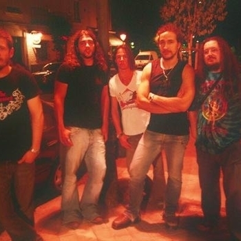 Viggo feat. Glow - Rivers flow