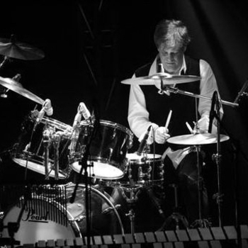 Gary Husband - Leave 'Em On