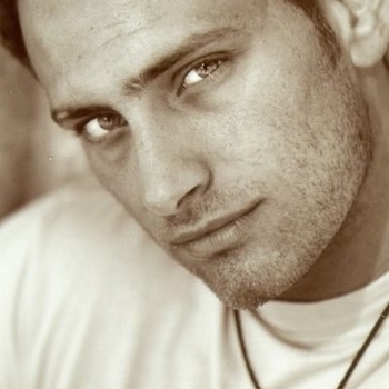 Raf MC and Gianluca Capozzi - Porque