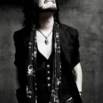 Gilby Clarke - Sweet Child O' Mine (As made famous by Guns N' Roses)